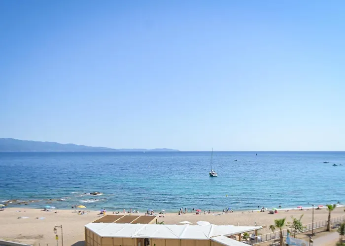 Helena - Bright 2br Trottel By Foot - By Tgb Apartment